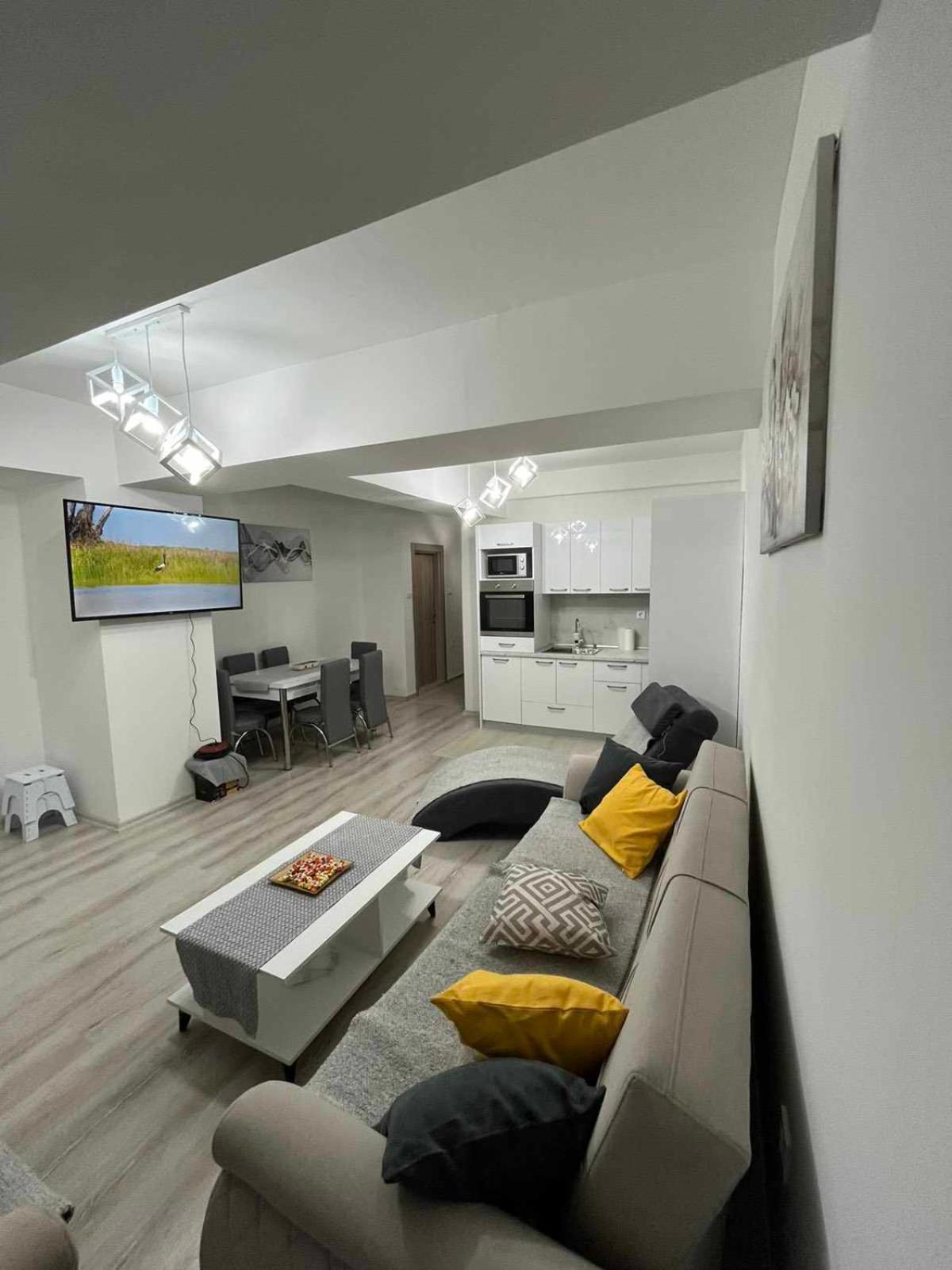 Maksim Apartments Скопье Экстерьер фото