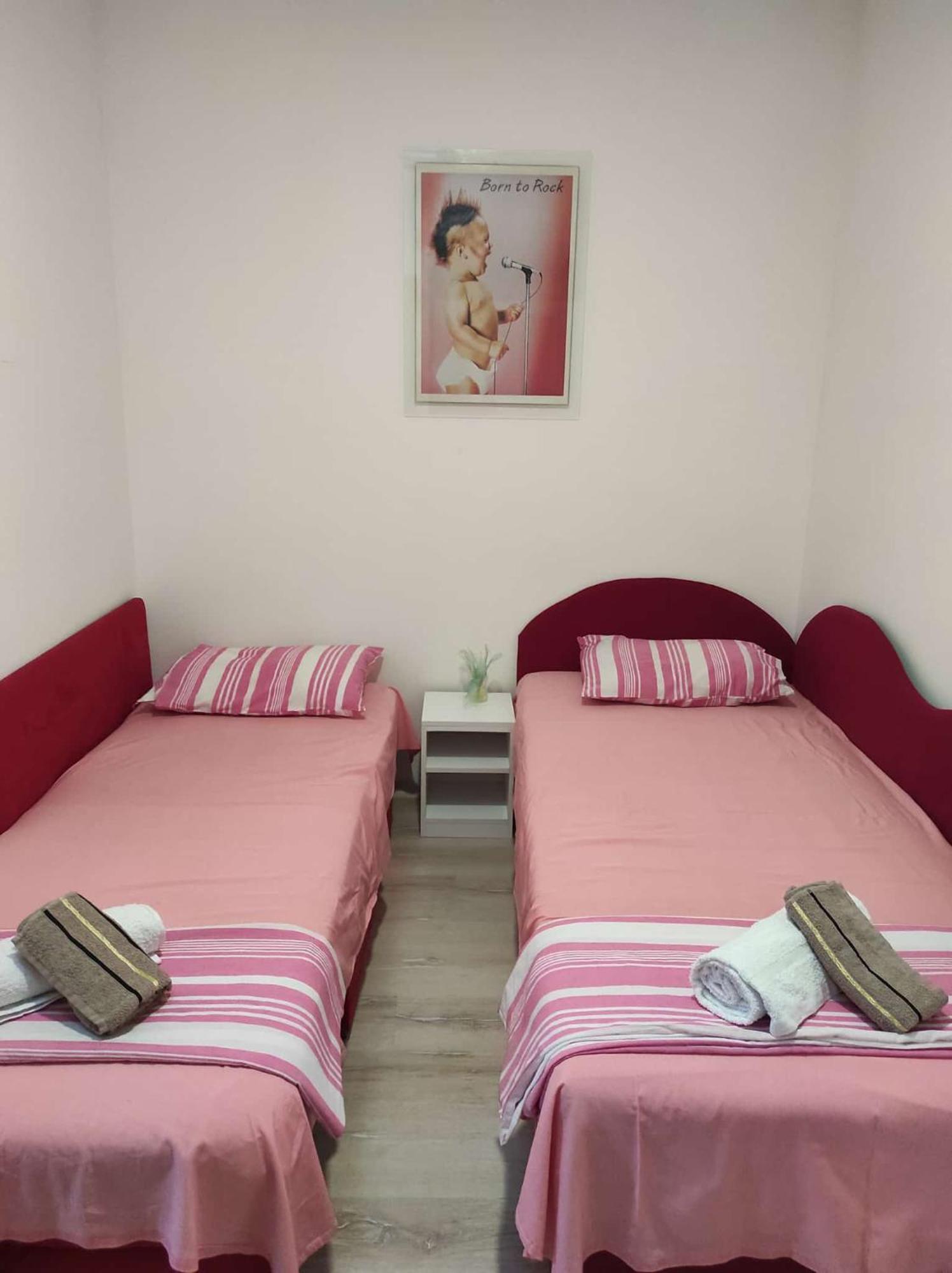 Maksim Apartments Скопье Экстерьер фото